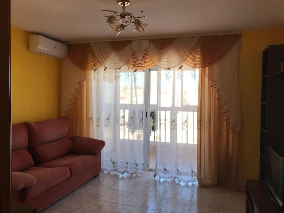 Apartamento Aitana.Esta A 2 Km De La Playa Andando Appartement Alicante Buitenkant foto