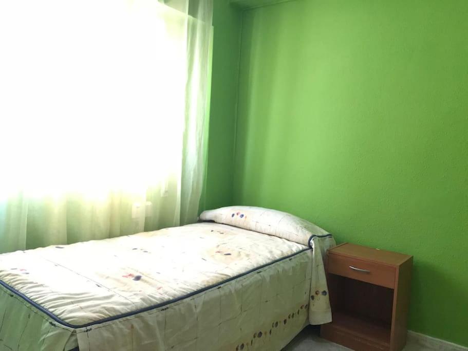 Apartamento Aitana.Esta A 2 Km De La Playa Andando Appartement Alicante Buitenkant foto