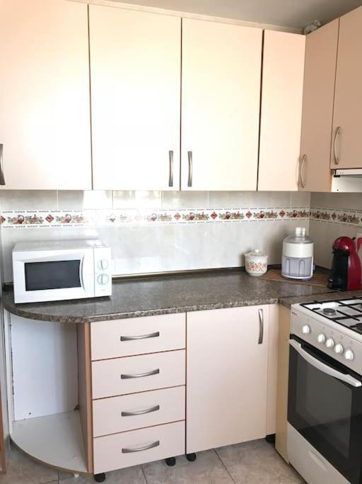 Apartamento Aitana.Esta A 2 Km De La Playa Andando Appartement Alicante Buitenkant foto